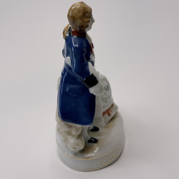 Occupied Japan Figurine 18th Century Man & Woman Hand Painted 1945-1952 VTG - Picture 5 of 10